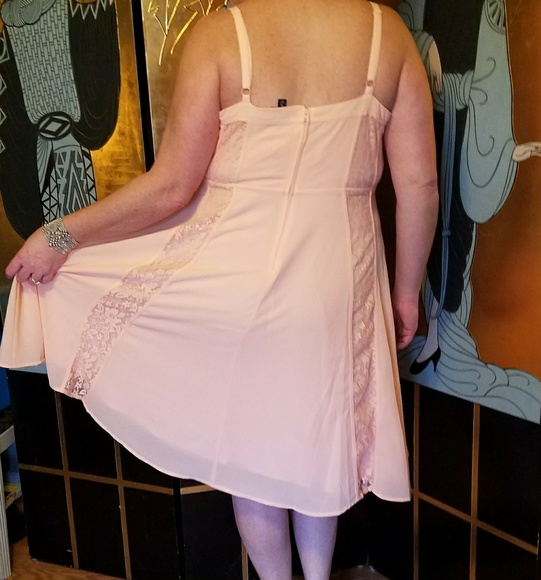 Sun dress - Picture 3 of 5